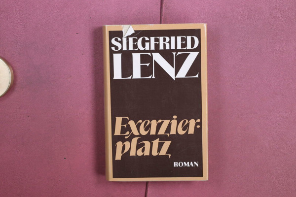 Exerzierplatz. Roman
