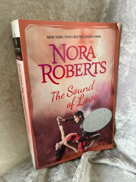 The Sound of Love: 1. Die Sehnsucht der Pianistin, 2. Schatten über dem Paradies: Die Sehnsucht der Pianistin; Schatten über dem Paradies. 2 Romane (New York Times Bestseller Autoren: Romance)