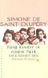 Fünf Kinder in einem Park