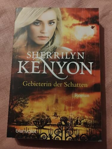 Gebieterin der Schatten: Roman (Dark Hunter-Serie, Band 17)