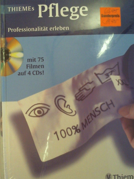 THIEMEs Pflege (mit 4 CD-ROMs; nur einbändig): Professionalität erleben. Mit 75 Filmen auf 4 CD-ROMS.