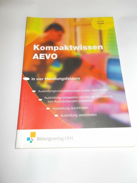 Kompaktwissen AEVO in vier Handlungsfeldern: Schülerband