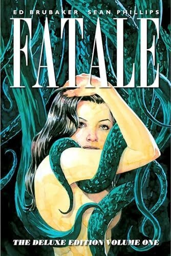 Fatale Deluxe Edition Volume 1