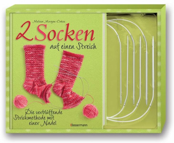 Zwei Socken auf einen Streich-Set: Die verblüffende Strickmethode mit einer Nadel. Buch und 3 Rundstricknadeln