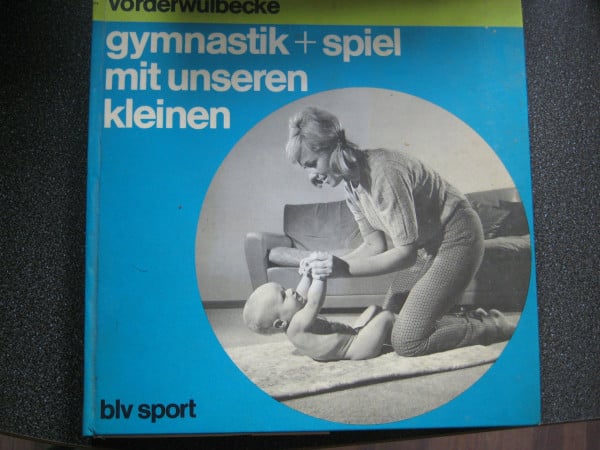 Gymnastik und Spiel mit unseren Kleinen
