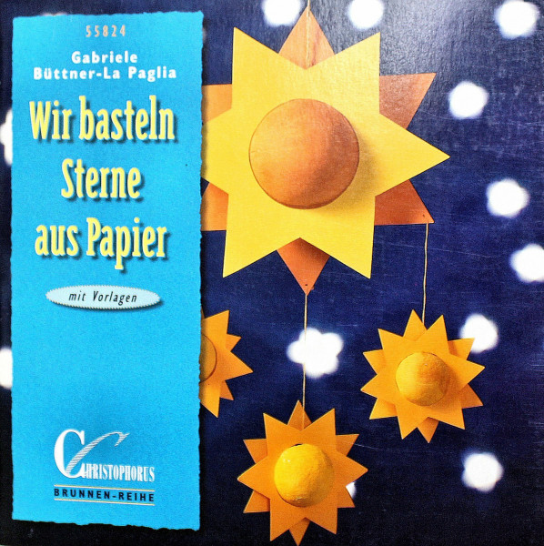 Wir basteln Sterne aus Papier.