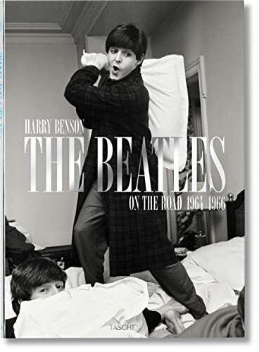 Harry Benson. The Beatles: Trade Edition