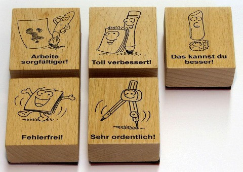 Das Grundschul-Korrekturstempel-Set