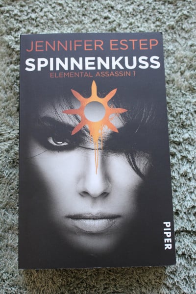 Spinnenkuss: Elemental Assassin 1