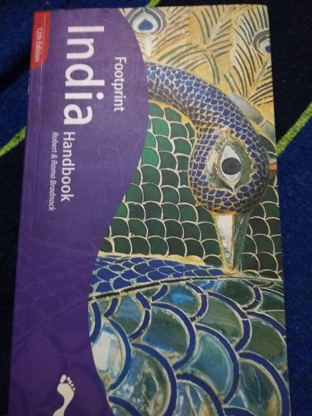 1995 India Handbook: With Sri Lanka, Bhutan and the Maldives (Footprint Handbooks Series)