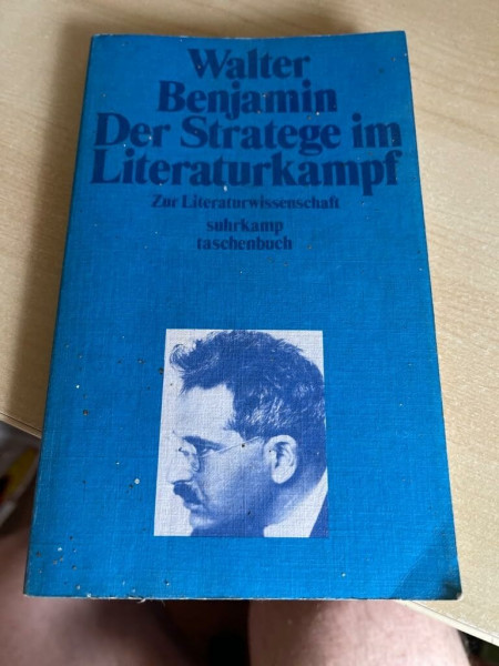 Das Schweigen der Wörter: Über Terror und Krieg (edition suhrkamp)