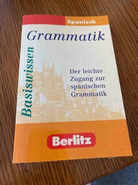 Berlitz Basiswissen Spanisch, Grammatik