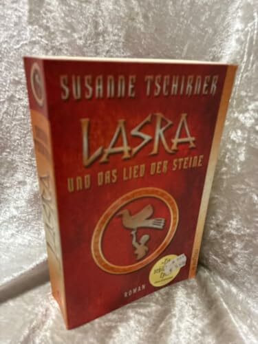 Lasra und das Lied der Steine: Roman