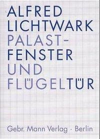 Palastfenster und Flügeltür