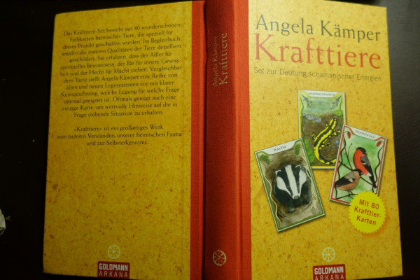 Krafttiere: Set zur Deutung schamanischer Energien - Mit 80 Krafttier-Karten