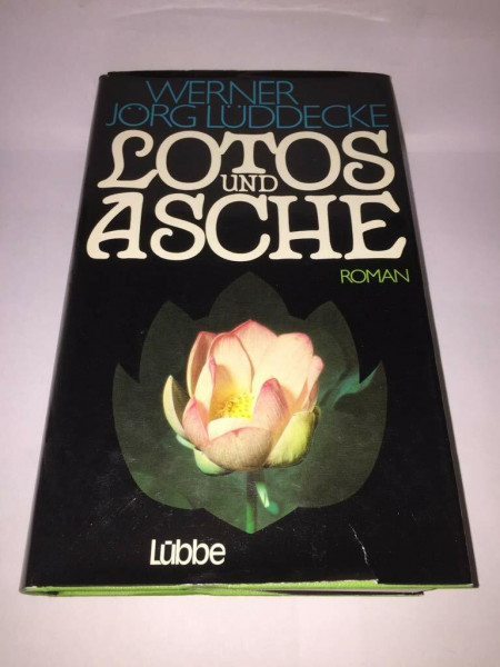 Lotos und Asche