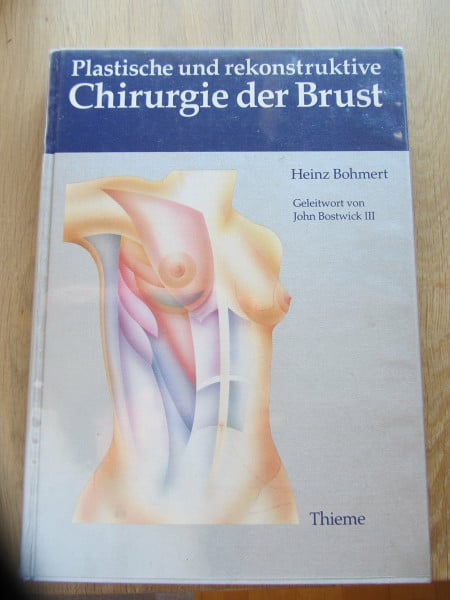 Plastische und rekonstruktive Chirurgie der Brust. Farbatlas der Operationstechniken