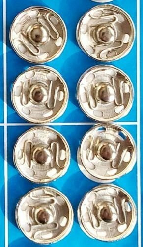 Druckknöpfe 15-mm - 8 Metalldruckknöpfe zum Annähen - Farbe: chrome (silber), rostfrei (WENCO Qualitäts-Kurzwaren)