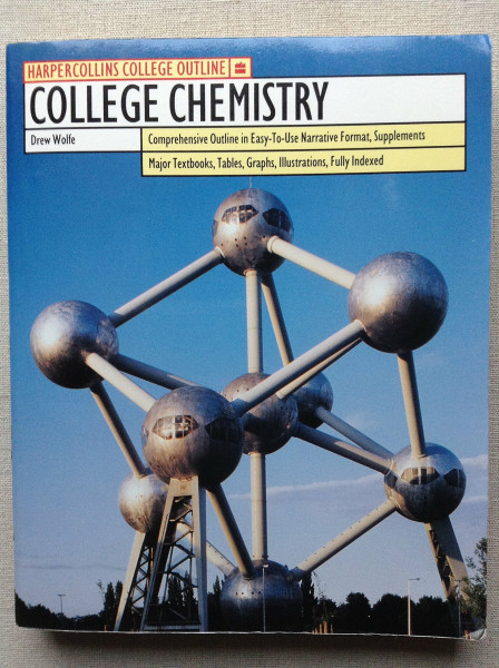 College Chemistry (HARPERCOLLINS COLLEGE OUTLINE SERIES)