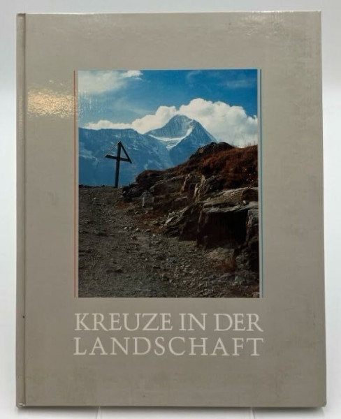 Kreuze in der Landschaft