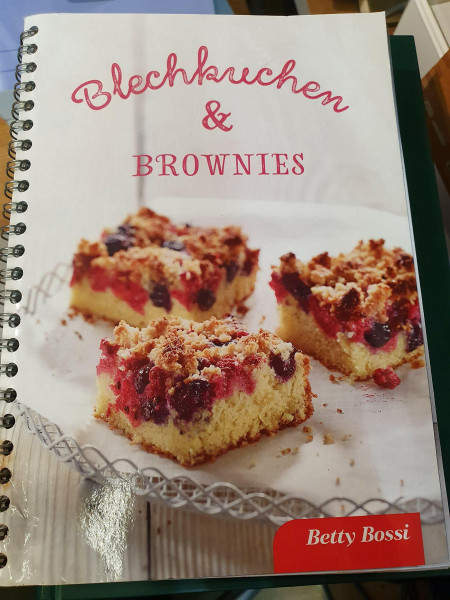 Blechkuchen & Brownies [Spiral-bound] Redaktion Betty Bossi