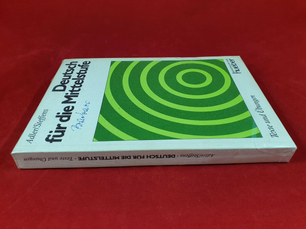 Deutsch für die Mittelstufe, Texte und Übungen