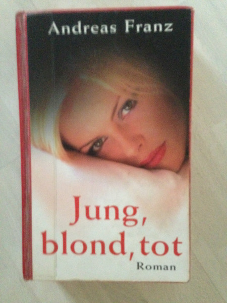 Jung, blond, tot