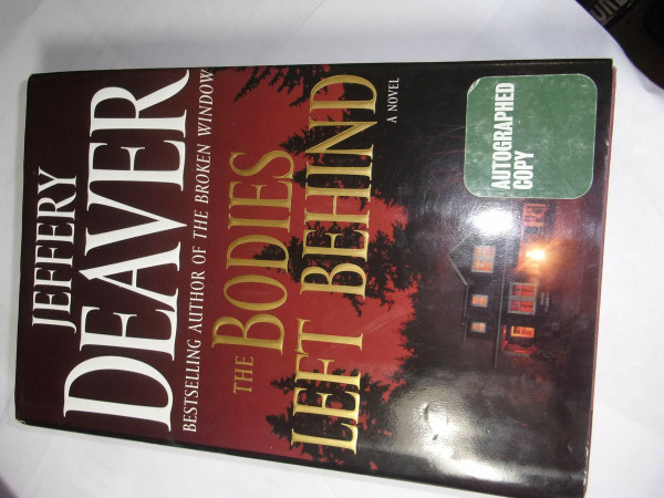 The Bodies Left Behind: A Novel