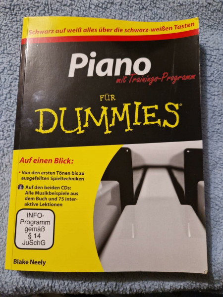 Piano mit Trainingsprogramm für Dummies