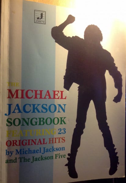 THE MICHAEL JACKSON SONGBOOK : 23 ORIGINAL HITS BY M. J. AND THE JACKSON FIVE